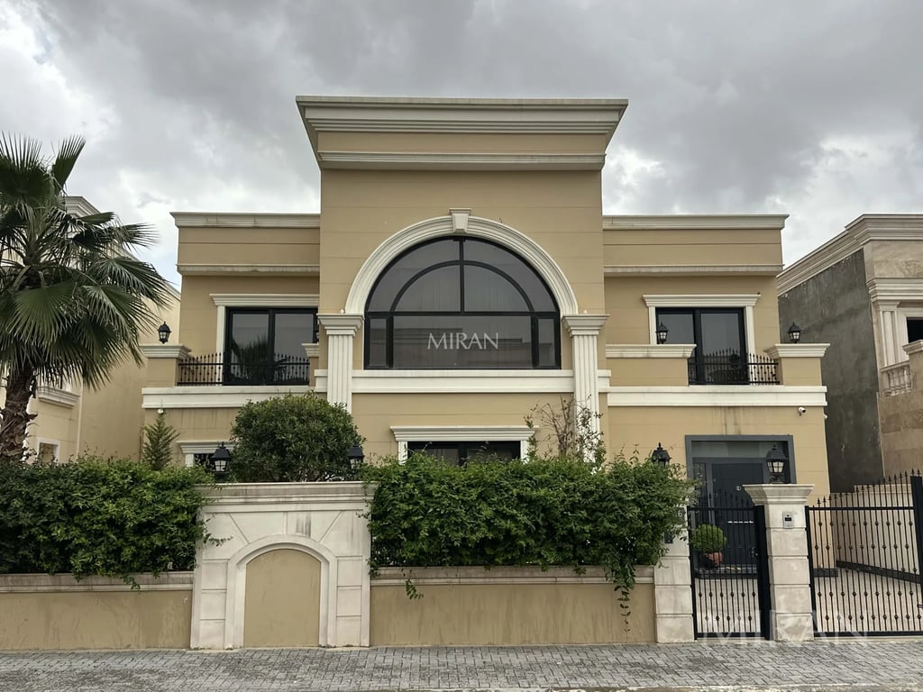 Luxurious 5-Bedroom Villa for Sale in Erbil
