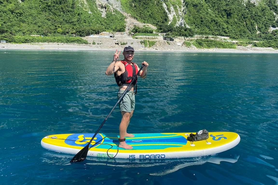 清水斷崖 SUP 划槳者 12