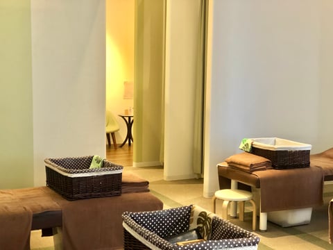 JR保土ヶ谷駅西口から『横浜ビジネスパーク行き』の無料送迎バスが出ています！