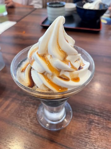 黒ゴマ白玉ソフト