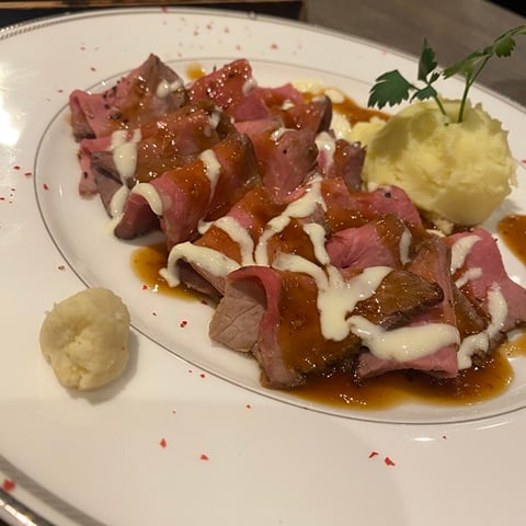 【Echika表参道店】地元の肉バル🍖