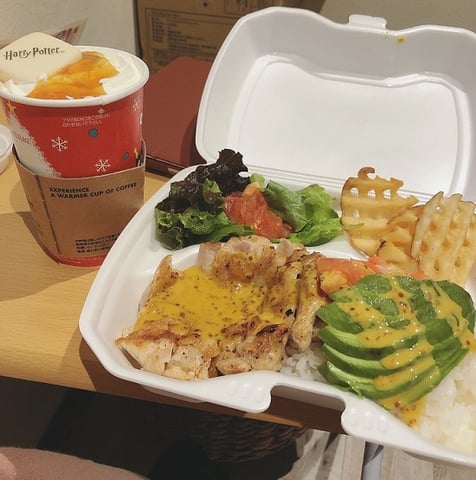 ぜいたくらんち