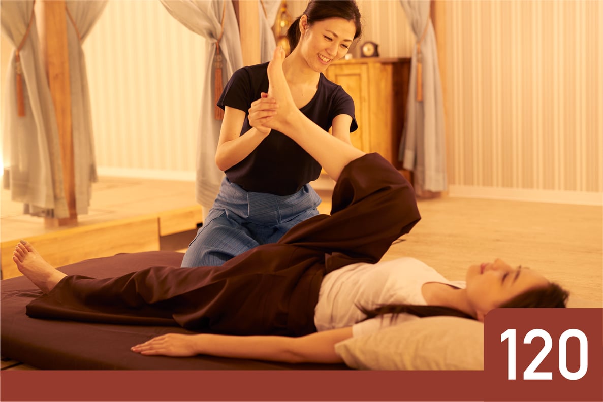 【タイ古式おすすめ】寒暖差でガチガチな身体に!タイ古式ストレッチで全身スッキリ解し