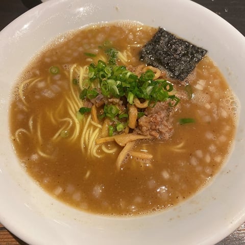 かつお節が効いてる！！🍜