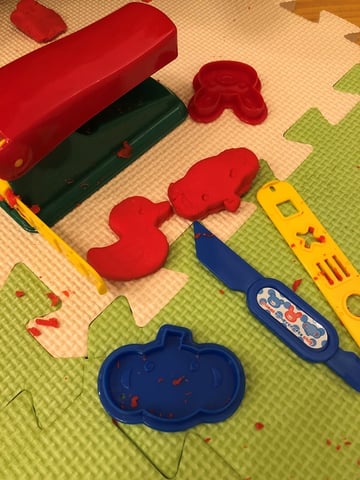 こやまさんこむぎねんどにもはまる