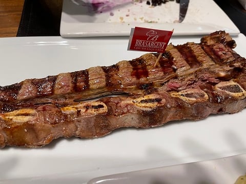 またまたお肉です