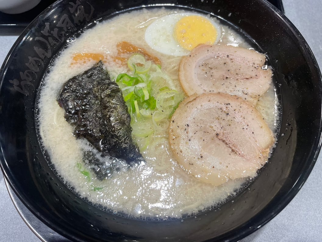 美味しいものを食べに行きました！