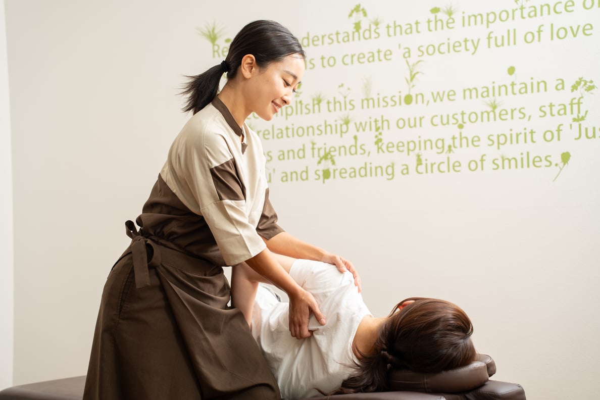 明日の予約状況