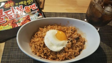 プルダックポックンミョン
