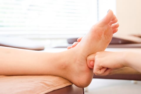 筋肉を使いすぎても、使わなくても疲れる足( ;∀;)