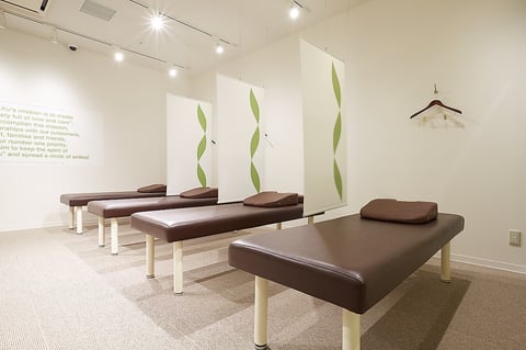 【柏マルイ8F】　台風にそなえましょう