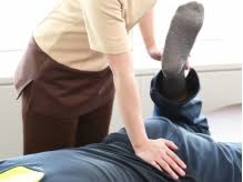 腰のストレッチがおすすめです