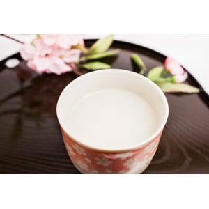 【健康コラム】　～飲む点滴！甘酒のすっごい効果☆～