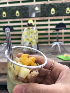 アボカド食べて夏を乗り切りましょう♪