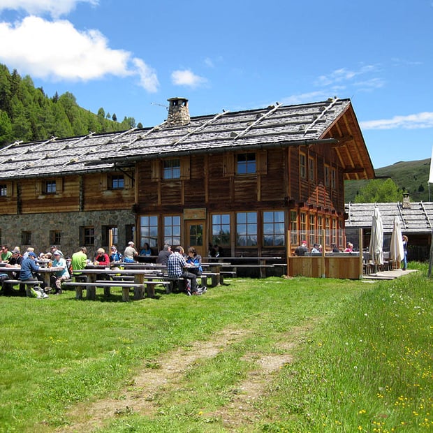 Schutzhütte Kreuzwiesenalm