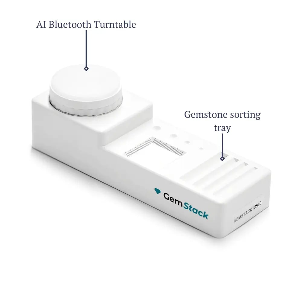 GemStack verfügt über einen von AI angetriebenen Bluetooth-Drehteller und ein Edelsteinsortierfach. 