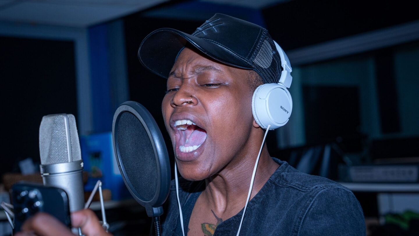 Rapper singing in studio