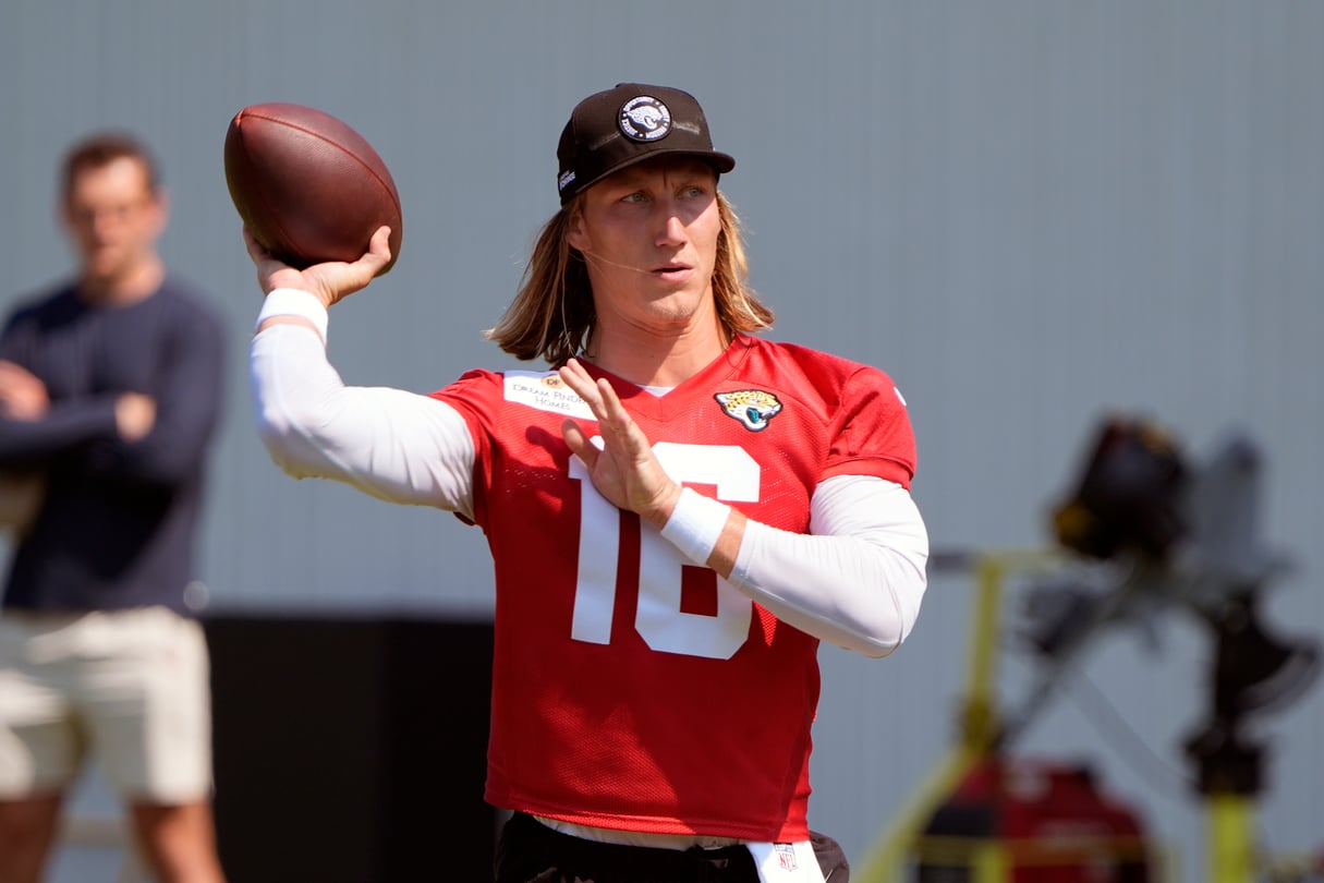 Georgia native Trevor Lawrence and the Jacksonville Jaguars agreed Thursday to a five-year, $275 million contract extension.