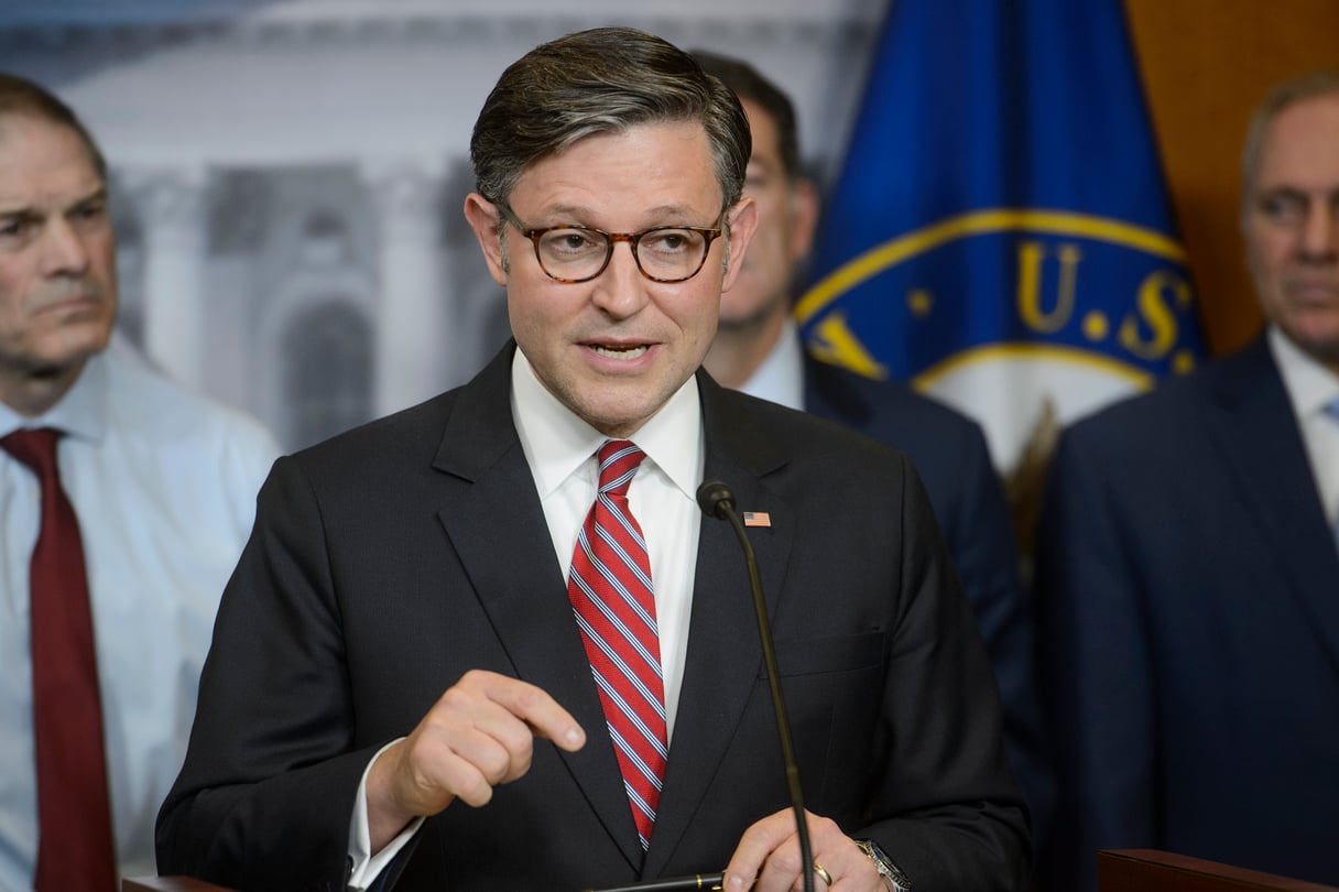 Speaker Johnson keeps House lawmakers away, canceling another week's session as shutdown drags – WABE