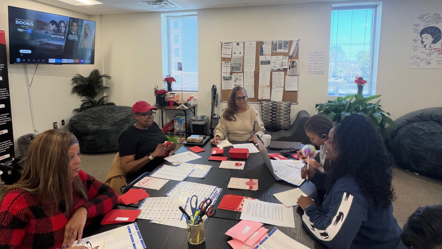 Atlanta nonprofit helps bring incarcerated women home for Mother’s Day ...