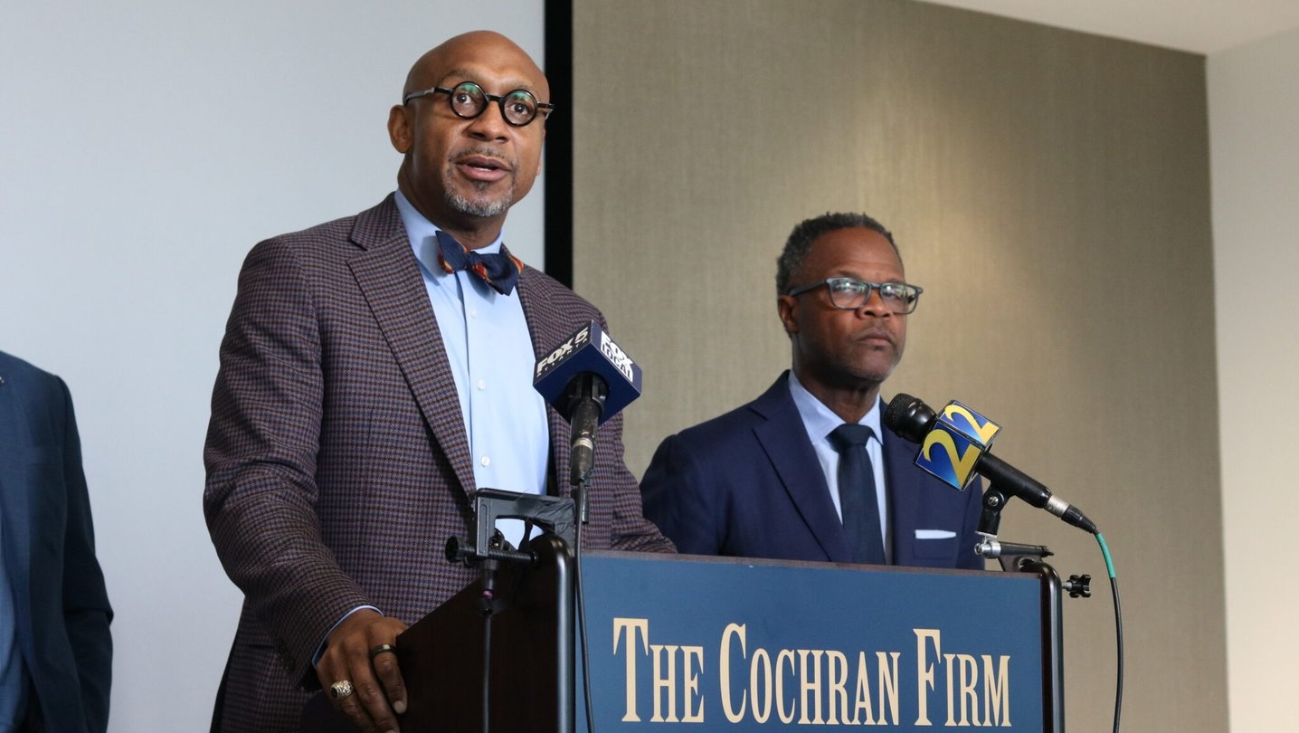 Secoriea Turner's family urges Jackson to stop using her in ads