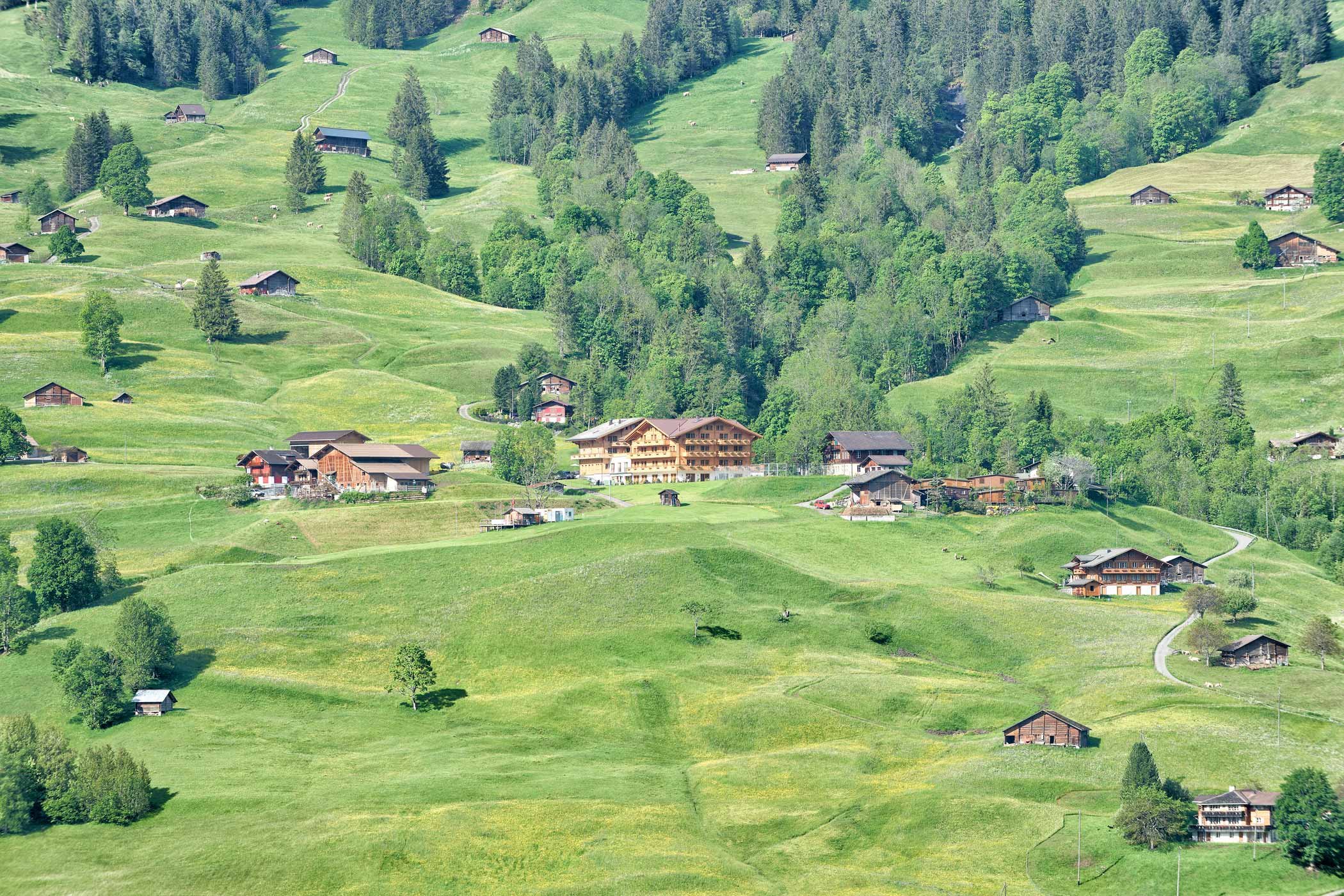 Hotel Aspen – Rustic Luxury Meets Alpine Adventure at Hotel Aspen in Grindelwald