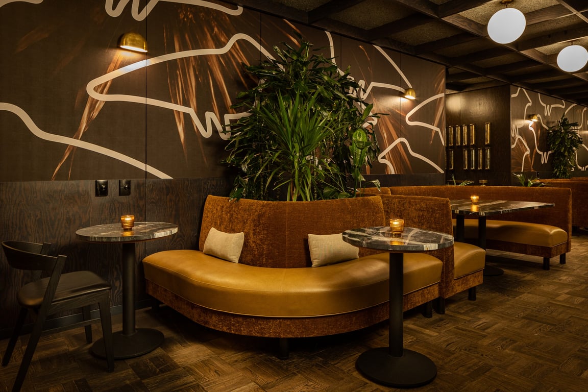 The Emily Hotel lobby | This Chicago Boutique Hotel Invites Travelers to the West Loop’s Fulton Market Area | The Emily Hotel Fora restaurant | The Emily Hotel bedroom suite