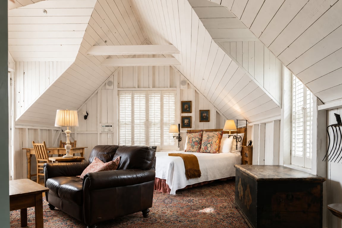 Simpson House: Santa Barbara’s Most Charming Bed & Breakfast Hides in Plain Sight
