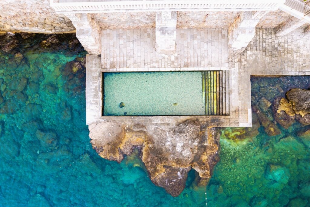 Hotel Excelsior Dubrovnik – This Cliffside Dubrovnik Hotel Will Make You Feel Like ‘Game of Thrones’ Royalty