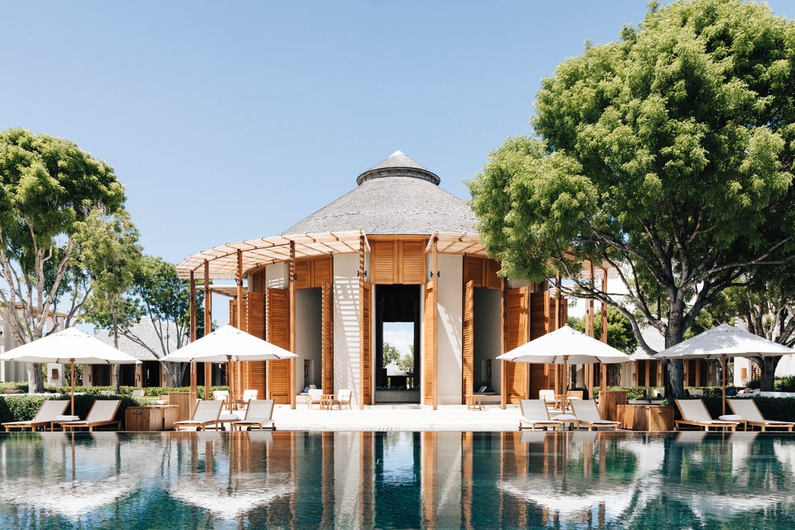 This Luxurious Turks & Caicos Resort is a Nature Lover’s Paradise