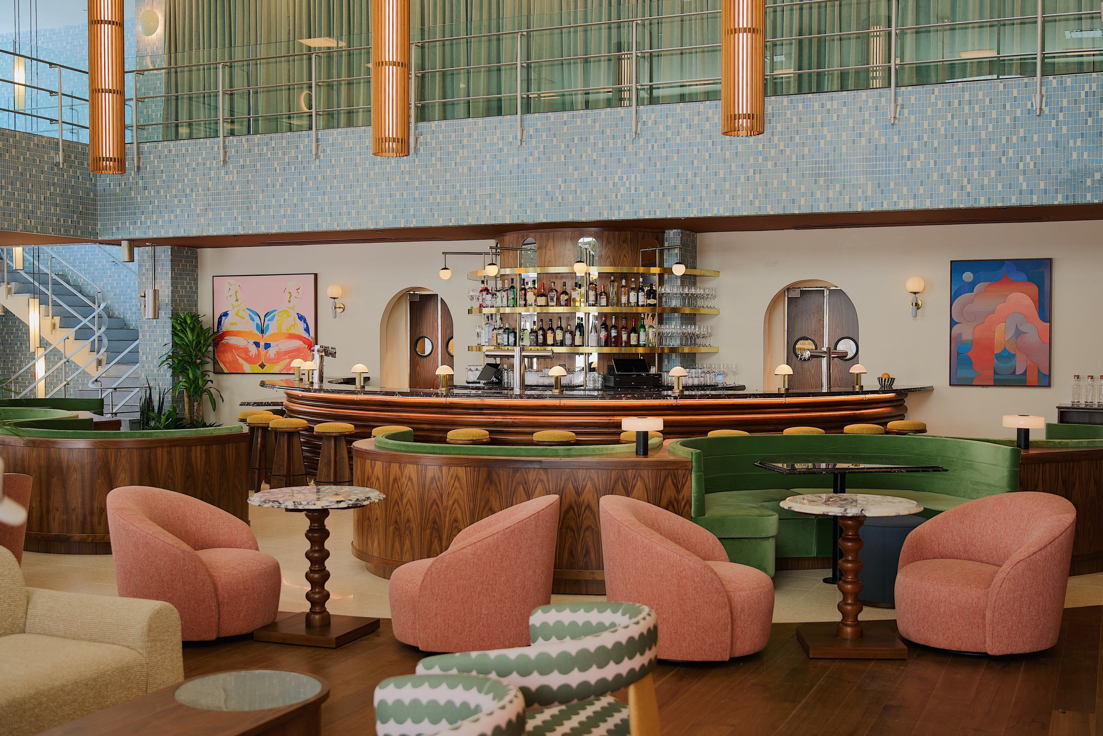 Lobby and Bar Area of Municipal Grand in Savannag Georgia