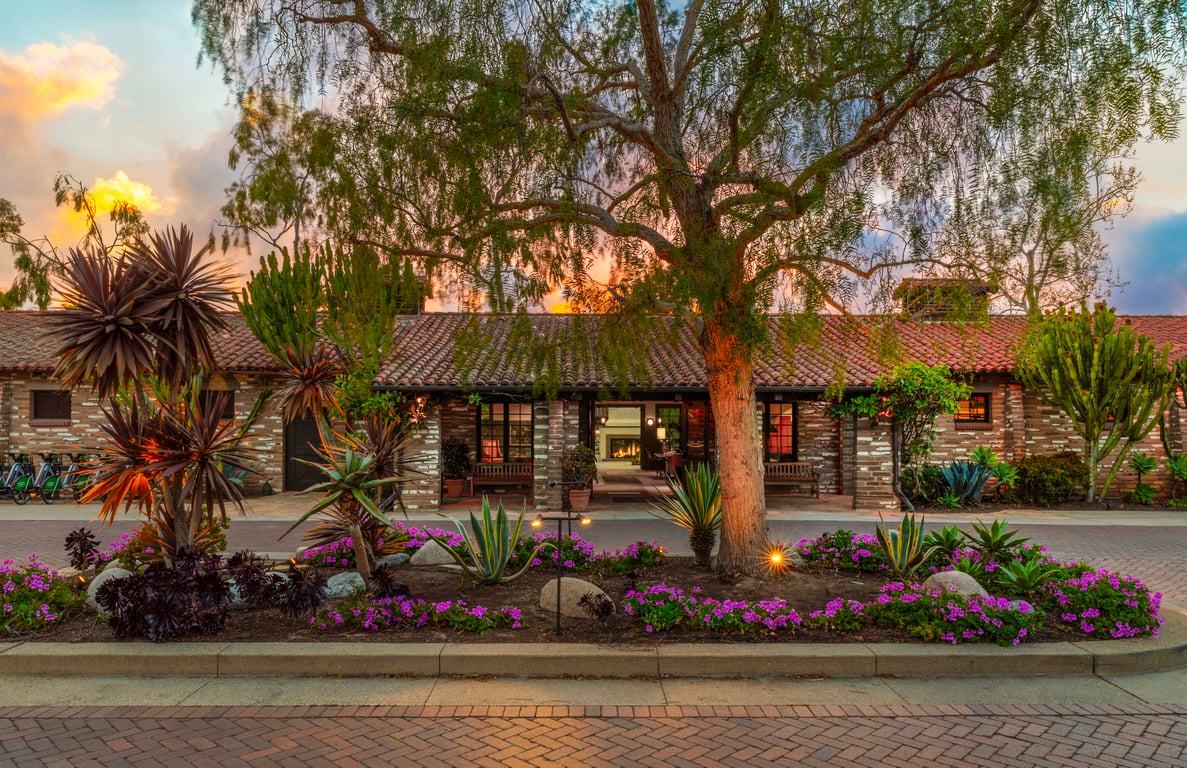 Estancia La Jolla Hotel & Spa