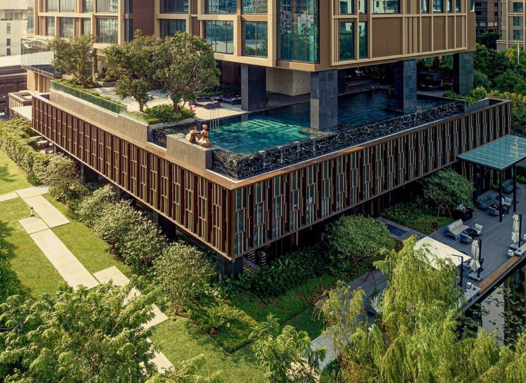 Kimpton Maa-Lai Bangkok rooftop seating | Kimpton Maa-Lai Bangkok lobby | Kimpton Maa-Lai Bangkok bedroom | Kimpton Maa-Lai Bangkok rooftop pool | Kimpton Maa-Lai Bangkok rooftop restaurant | Kimpton Maa-Lai Bangkok outdoor seating | The Kimpton Maa-Lai Bangkok Is a Tranquil Oasis in Thailand's Busiest City