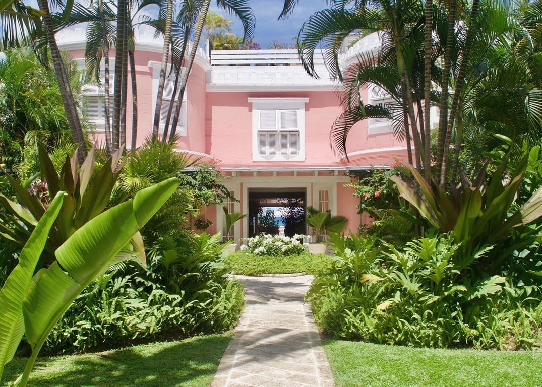 Cobblers-Cove | paradiso_ibiz_art_hotel_spain | la_valencia_hotel_hollywood | royal_hawaiian_honolulu | Paradiso-Ibiza-Art-Hotel | The-Royal-Hawaiian | La-Valencia-Hotel | These Are the World’s Most Eye-Catching Pink Hotels | The-Don-Cesar