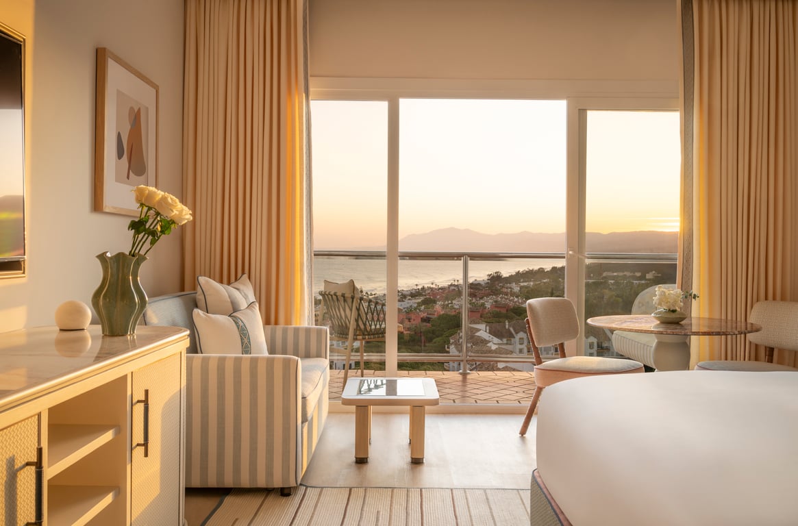  Clay Courts, Coral Hues, and Coastal Calm: The Reimagined Romance of Don Carlos Marbella
