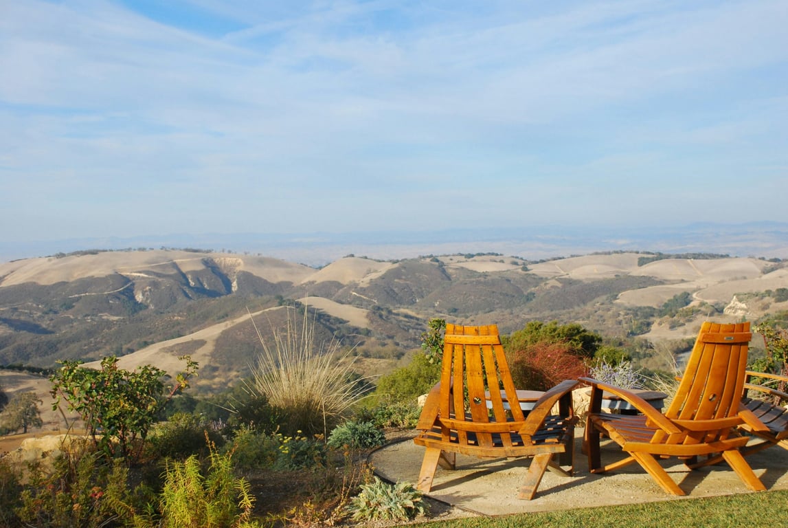 Paso Robles Destination Guide | Paso Robles The-Piccolo | Paso Robles Hotel-Cheval | Los-Petites-Canailles Paso Robles | Six-Test-Kitchen Paso Robles | Paso Robles Eleven-Twenty-Two-Speakeasy | Paso Robles Re_Find-Distillery-Villicana-Winery | Paso Robles Daou | Paso Robles Booker-Vineyard | Paso Robles Sensorio Paso | Downtown Paso Robles