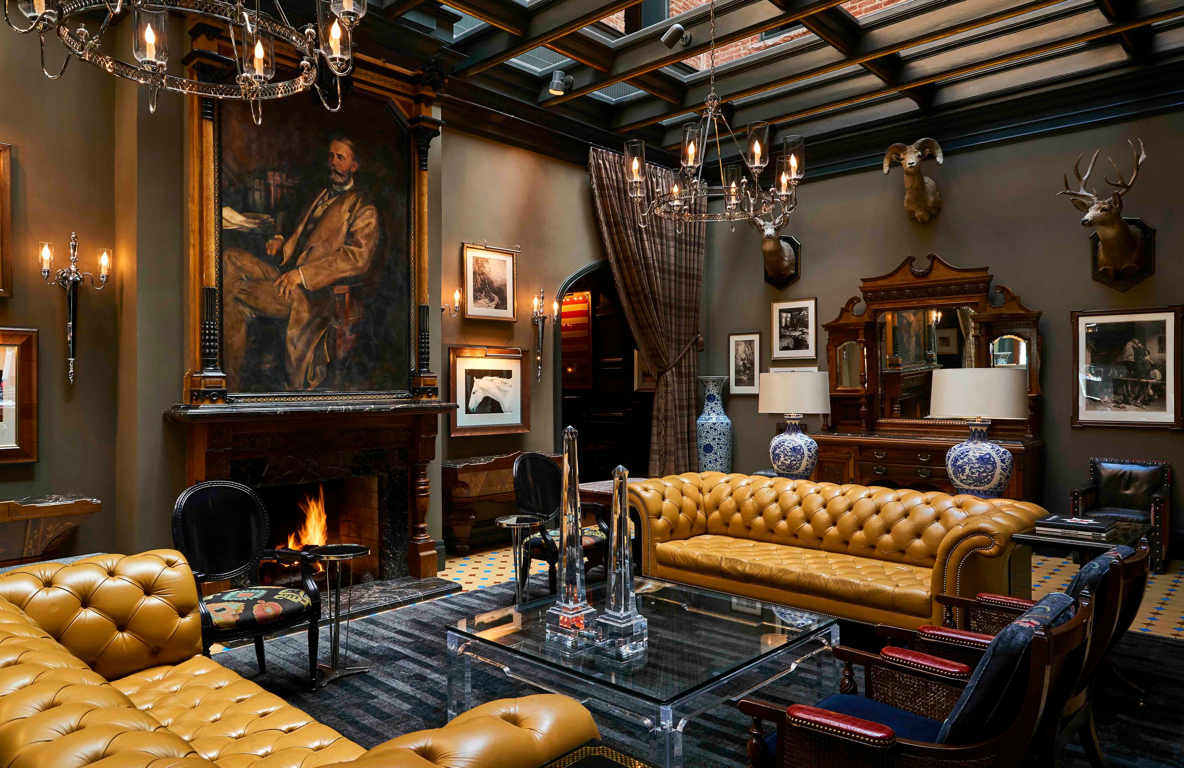 Hotel Jerome, Auberge Resorts – Landmarked Luxury Awaits at Hotel Jerome in Aspen