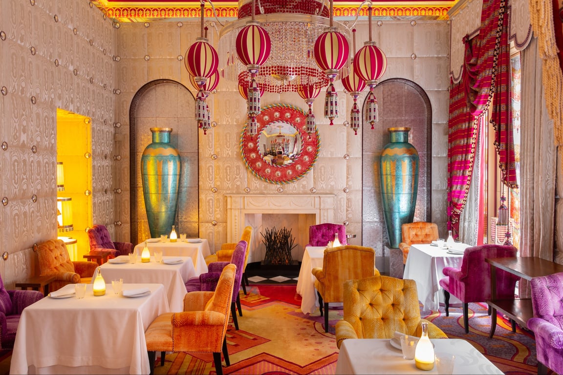 The 9 Prettiest Restaurants in London | Sketch London | Jacuzzi London Credit-Sophie-Knight | Bacchanalia-Mayfair London | Sessions-Arts-ClubSessions-Arts-Club London | Ave Mario London | Berners-Tavern London | Dirty-Bones London | Berenjak london | Booking-Office-1869 london