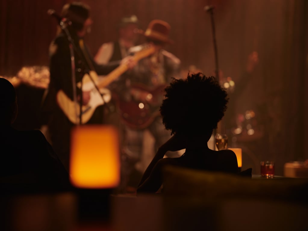 This Elite Hotel Brand’s Manhattan Jazz Club Is One of NYC’S Classiest Live Music Venues | The Jazz Club at Aman New York seating
