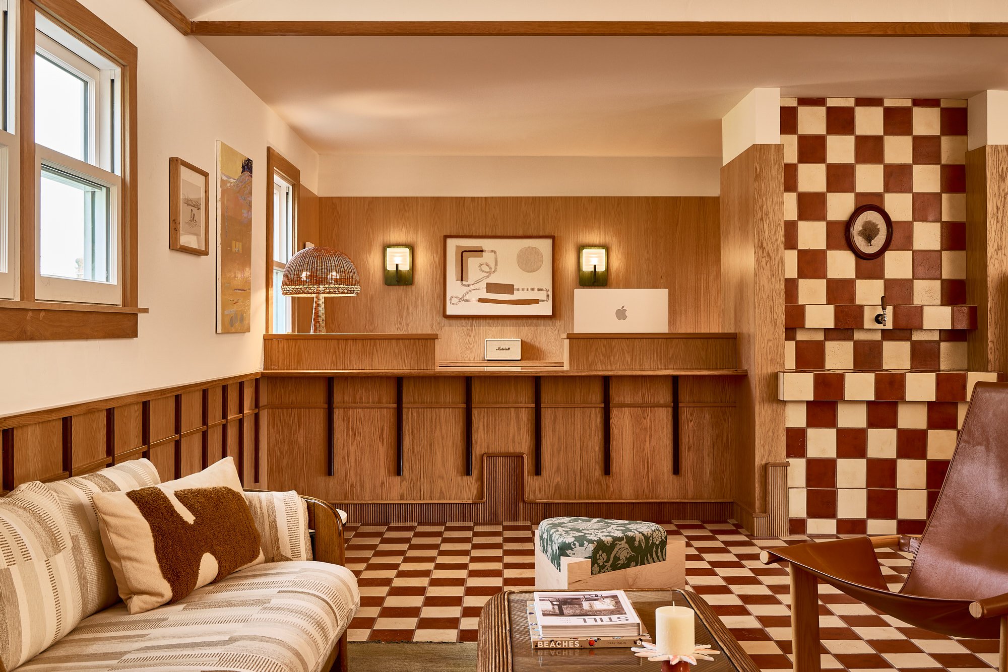 The Beachside Hotel – Nantucket’s Beachside Hotel Finds Style in 1970s Nostalgia