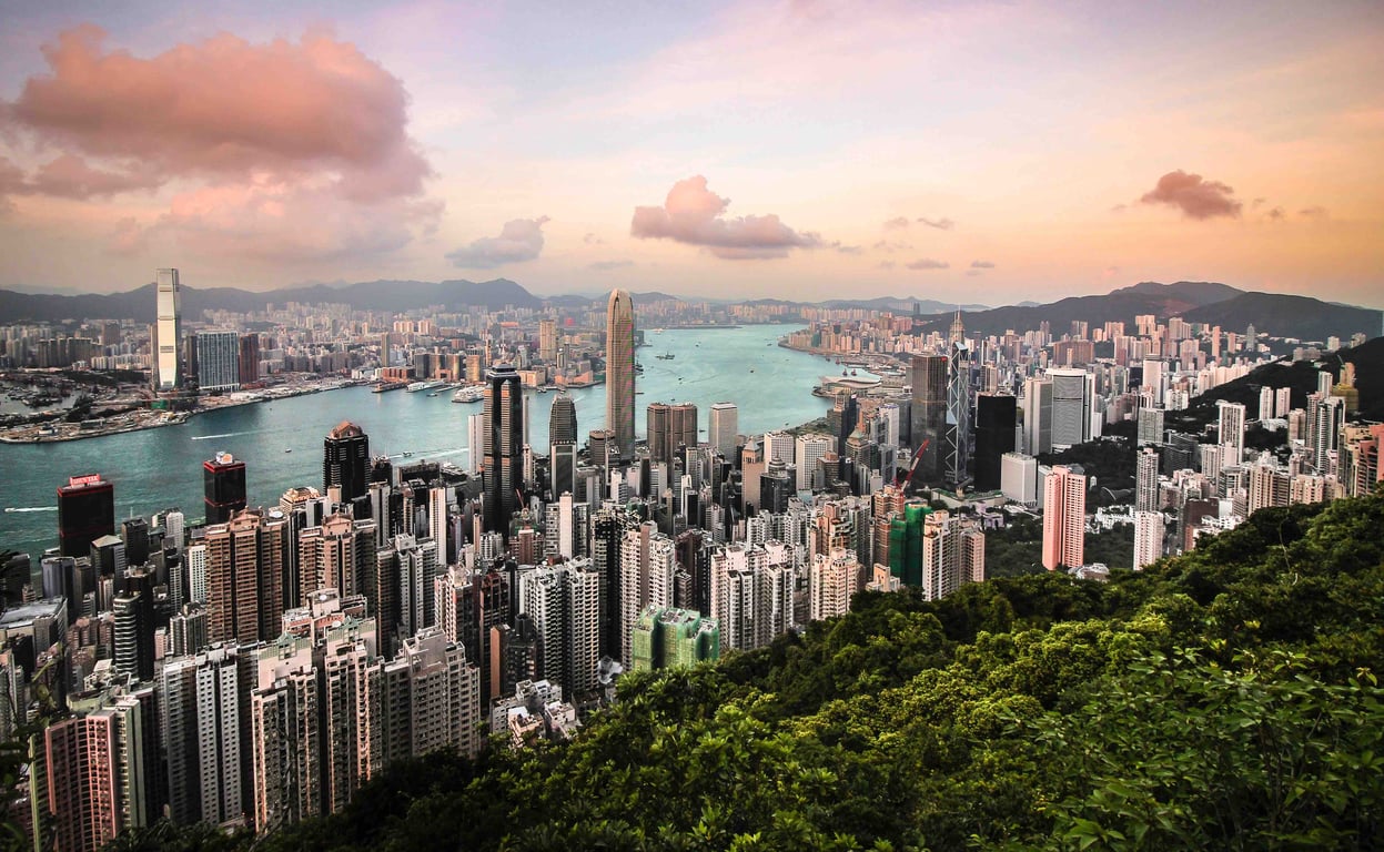 Hong Kong Destination Guide | Rosewood Hong Kong | The Upper House | Mono Hong Kong | Grand Majestic Sichuan | Keung Kee | The Lobby bar | The Savory Project Hong Kong | The Peak Hong Kong | Dukling Boat Hong Kong | Sham Shui Po