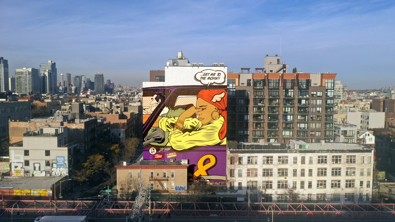 Hotel Review: Moxy Brooklyn Williamsburg (Williamsburg) | Moxy Brooklyn Williamsburg exterior | Moxy Brooklyn Williamsburg lobby | Moxy Brooklyn Williamsburg bedroom | Moxy Brooklyn Williamsburg interior | Moxy Brooklyn Williamsburg restaurant