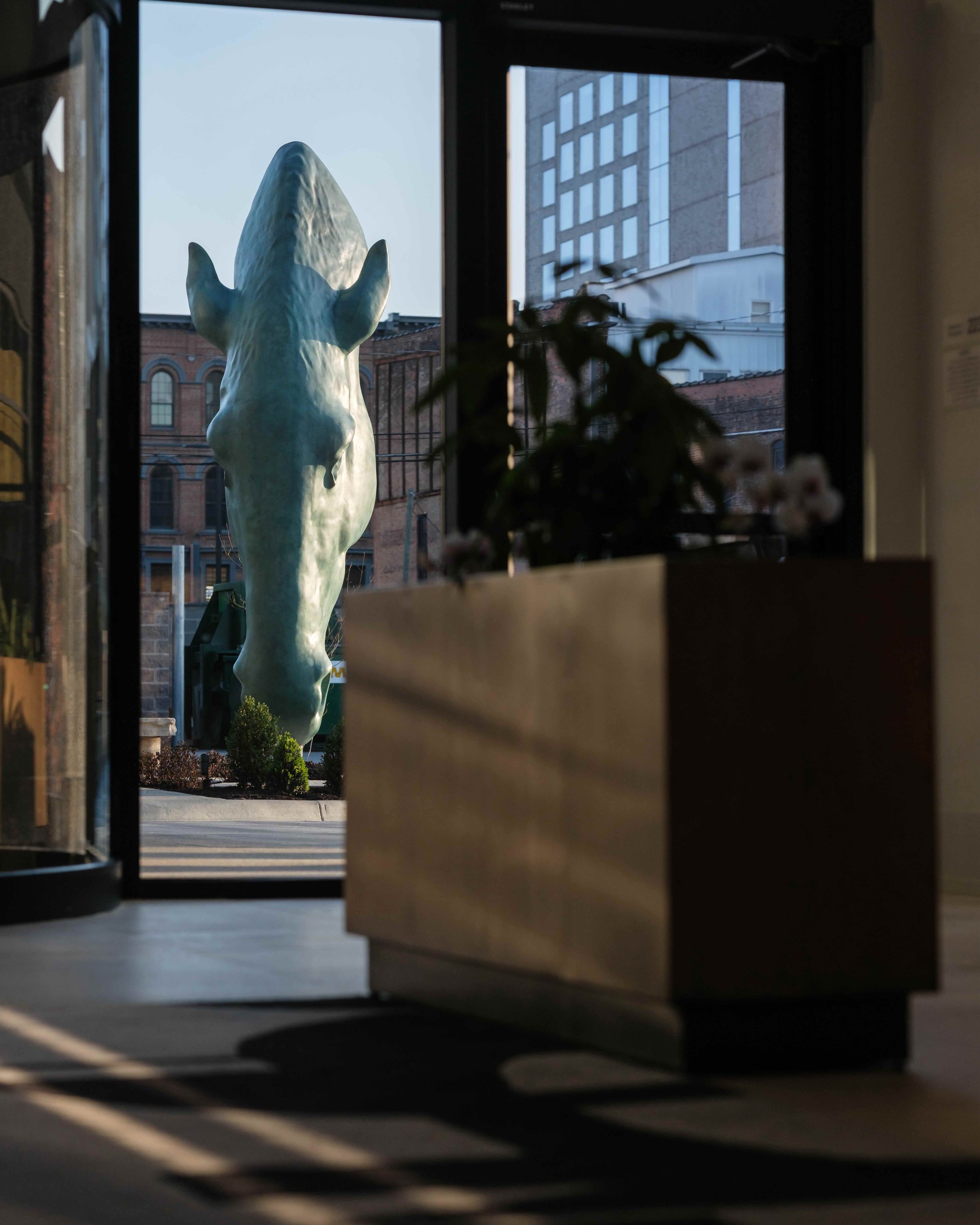 Hotel Bourré Bonne – This Luxurious Louisville Hotel is the Epitome of Southern Hospitality