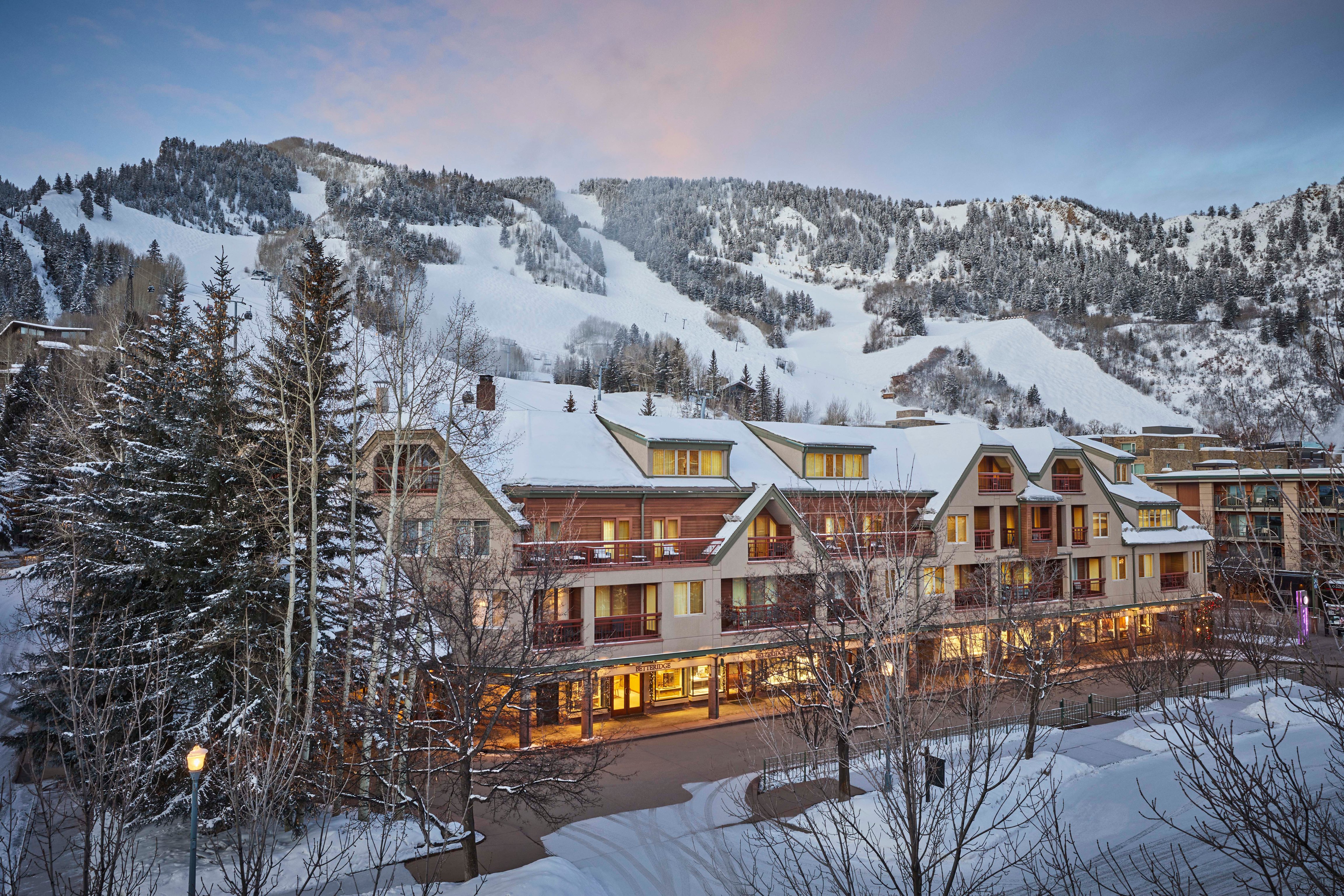 The Little Nell - Whoosh Down the Slopes and Aprés in Style at Aspen's Only Five-Star Ski-in/Ski-out Hotel