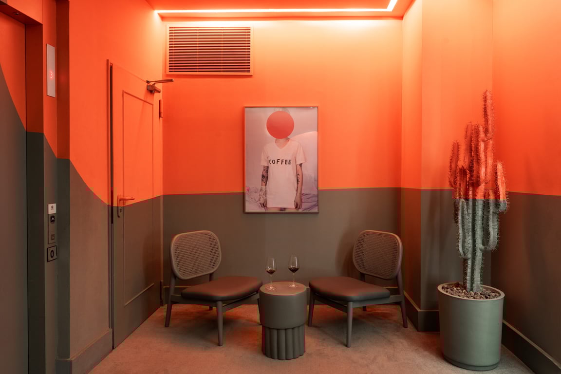 This Contemporary Boutique Hotel Is Just Steps from Madrid’s Major Sites | chic&basic dot Madrid lobby | chic&basic dot Madrid bedroom | chic&basic dot Madrid lounge