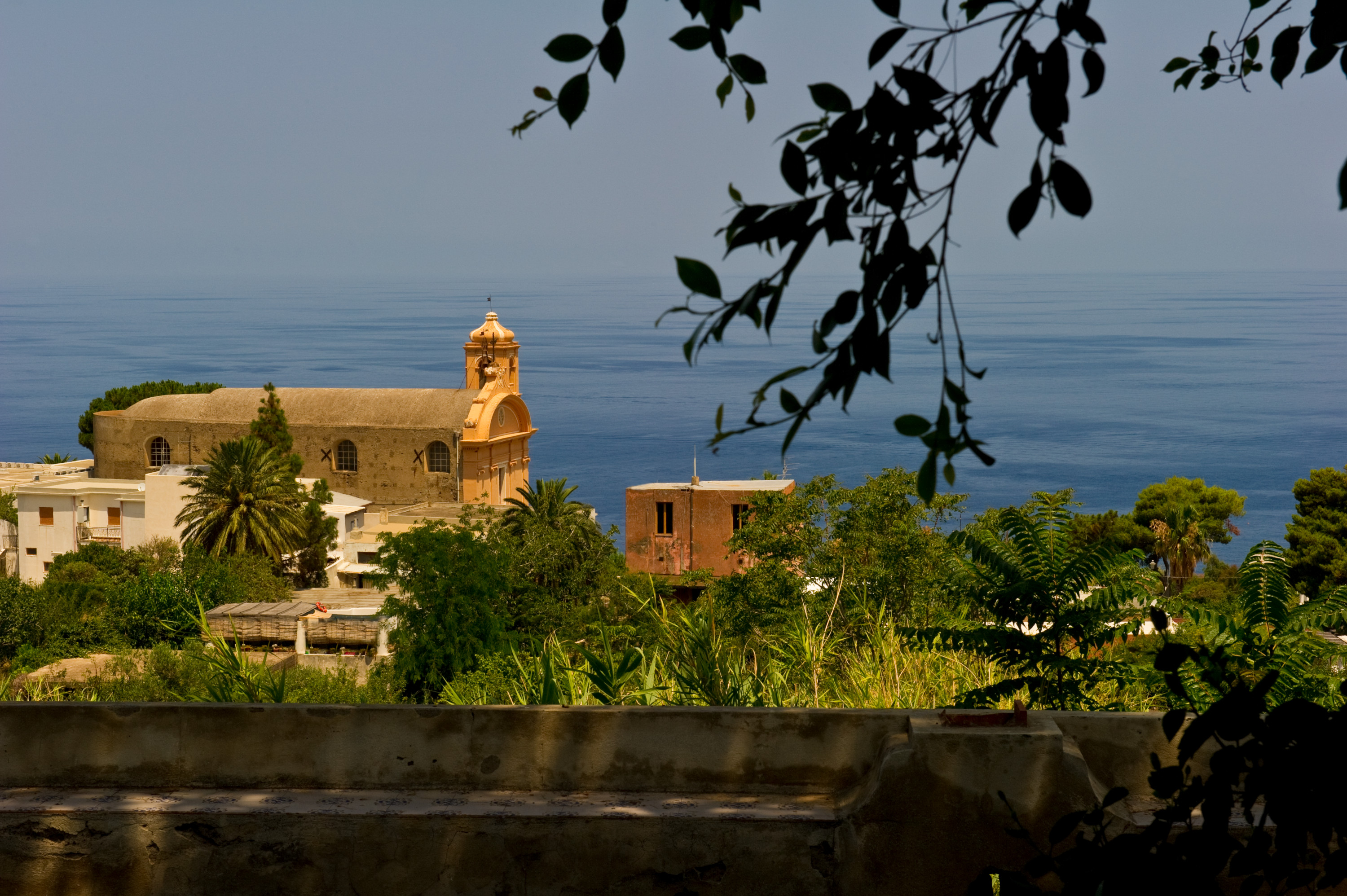 Hotel Signum – This Relaxed Retreat on the Aeolian Island of Salina Has Fragrant Gardens, a Michelin-Starred Restaurant, and a Dreamy Spa