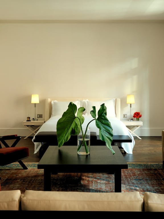 The Mercer Hotel: This Iconic SoHo Hotel Comes With Built-In Access to Zero Bond