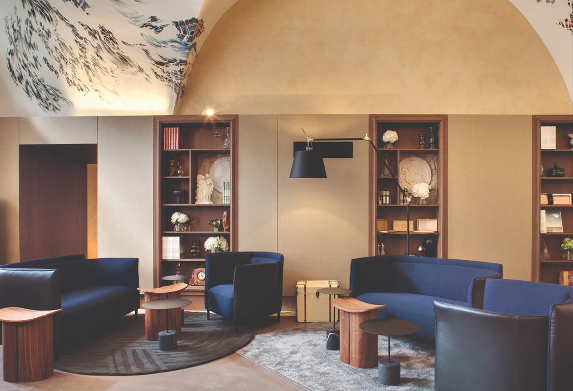 This Historic Mansion-Turned-Hotel in Montpellier Offers the Best of Both Worlds | Hôtel Richer de Belleval exterior | Hôtel Richer de Belleval ceiling | Hôtel Richer de Belleval seating | Hôtel Richer de Belleval suite | Hôtel Richer de Belleval restaurant