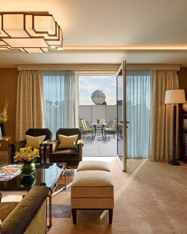 London’s Most Discreet Art Deco Hotel Is Hiding in Plain Sight