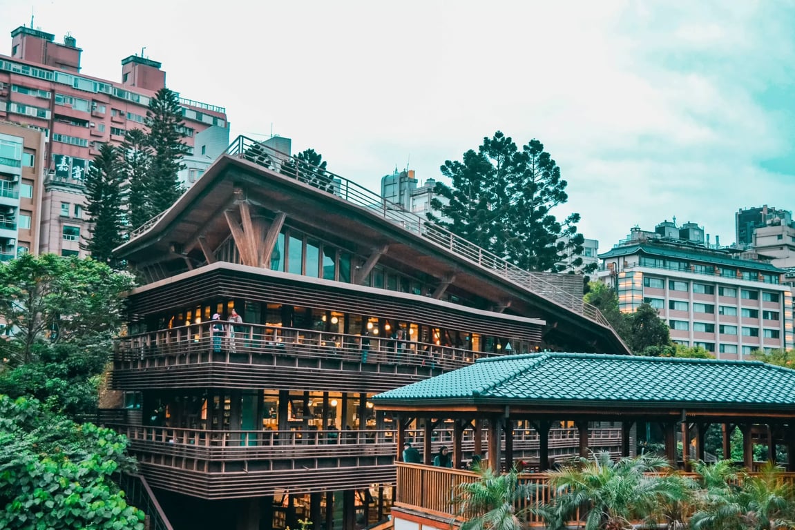 Beitou | Kimpton-Taipei | Taipei Destination Guide | OrigInn-Space | Fuhang-Soy-Milk | Tairroir | Draftland | AHA-Saloon | Dadaocheng_ | Elephant-Mountain | RAOHE-NIGHT-MARKET